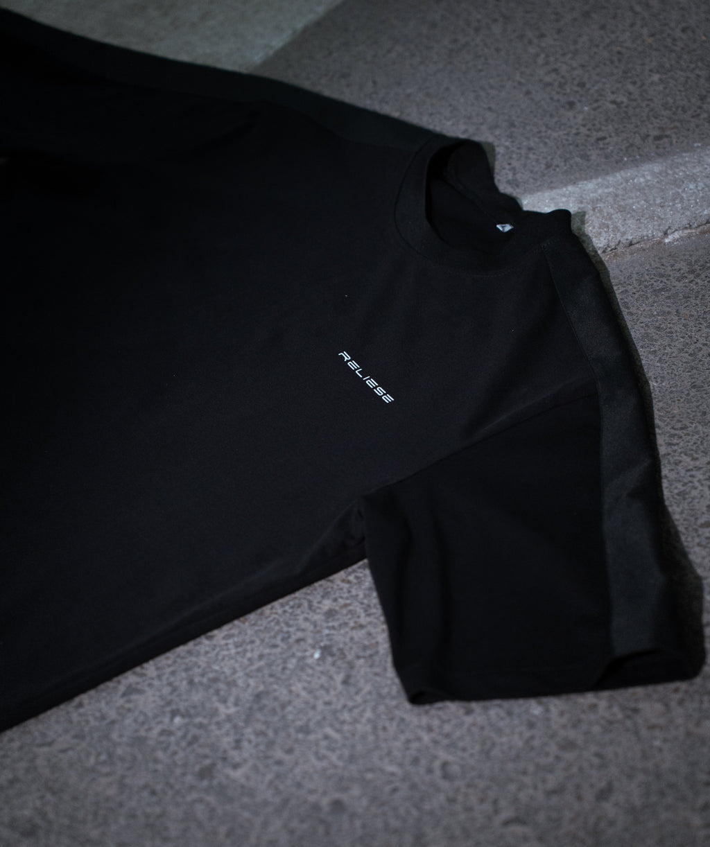 RELIESE 001 TEE