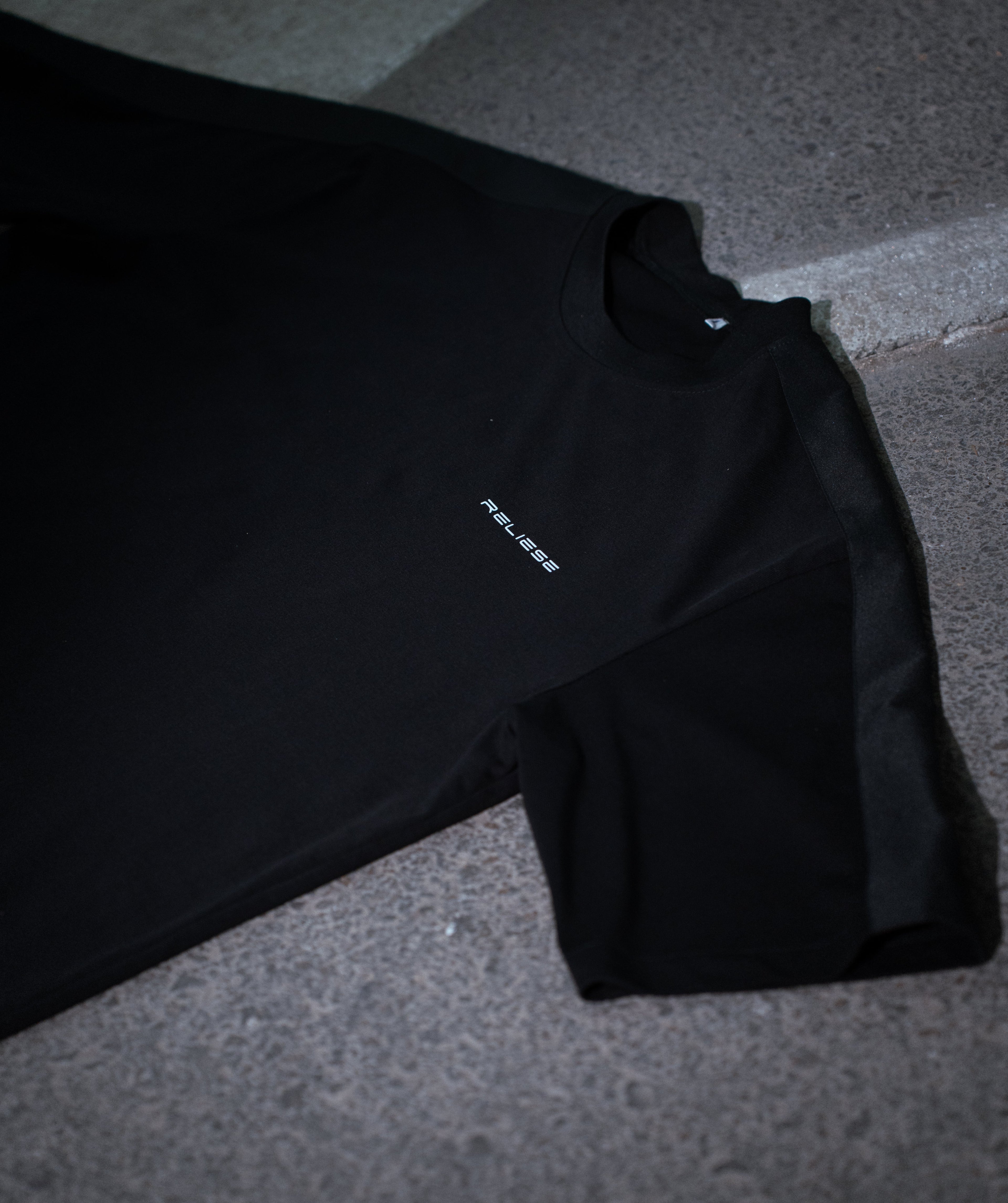 RELIESE 001 TEE